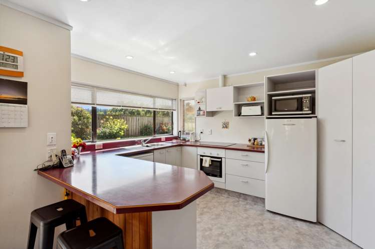 223 Heatherlea East Road_3