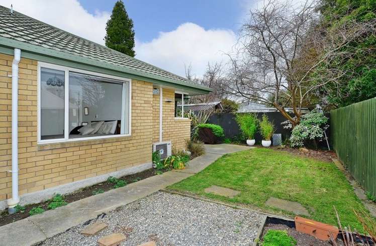 3a Sealy Place Bryndwr_18