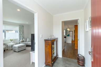 38 Westwood Avenue_1