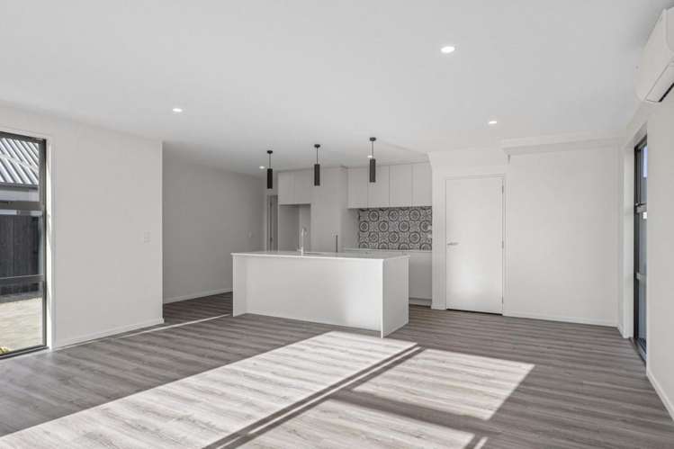 355 Trices Road_3