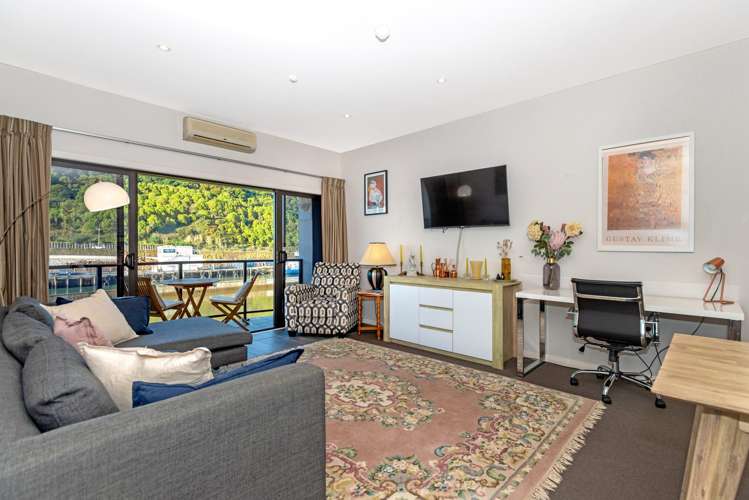 307/2 Reads Quay Gisborne_15