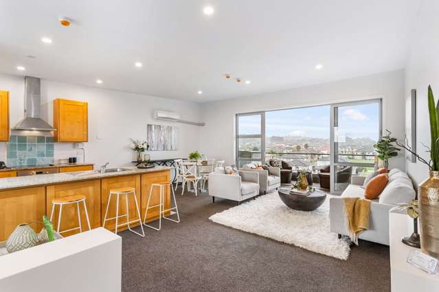 Modern Large 2BR Flat Bush Apt w/ Parking