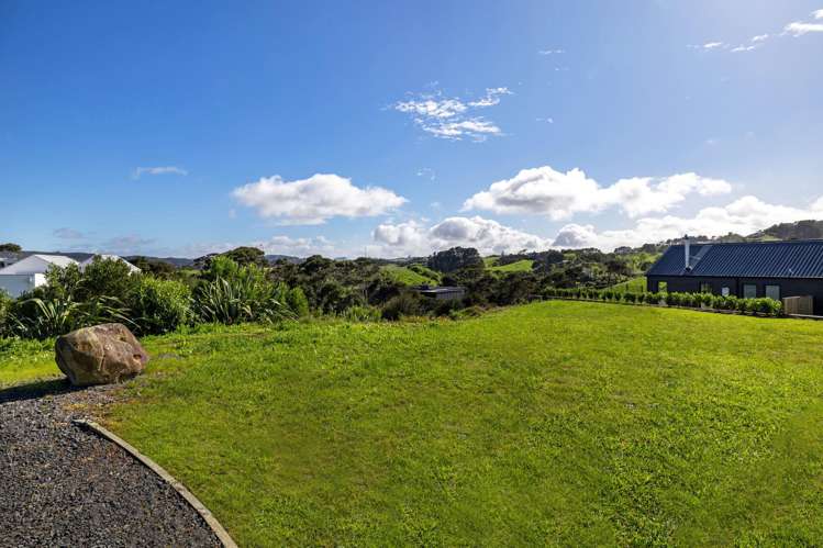 13 Ruruhi Street Raglan_16