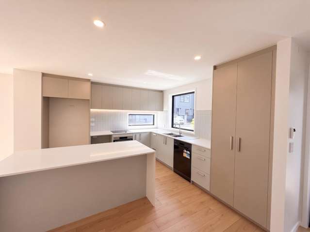 6/225 St George Street 10695_1