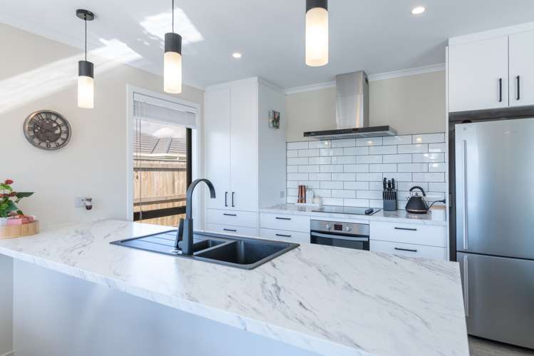 1 Woodley Road Richmond_9