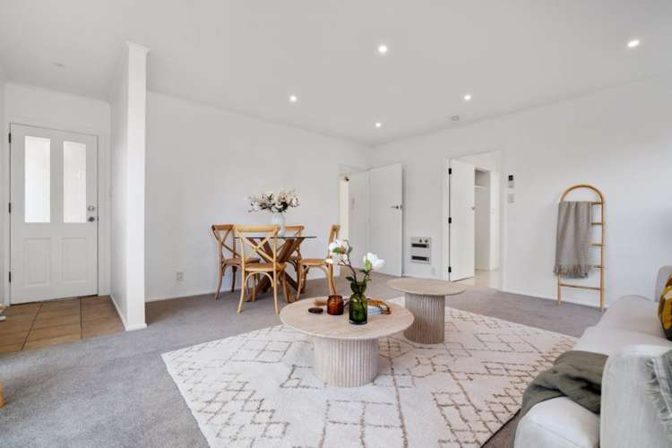 12A Waiau Street Cracroft_5