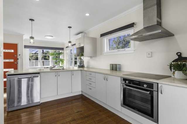 172 Western Hills Drive Kensington_1