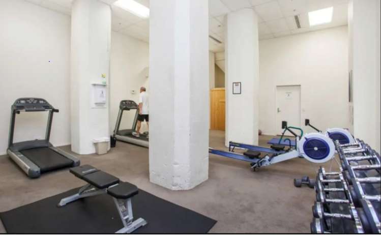 8L/23 Emily Place 10015_10