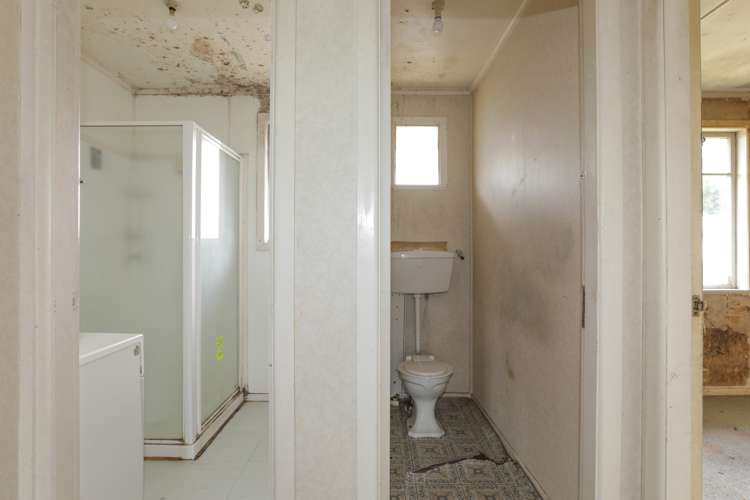 61 Ford Road Fordlands_12