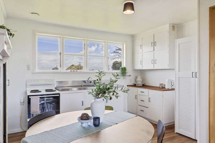 260 Main North Road Waitara_1