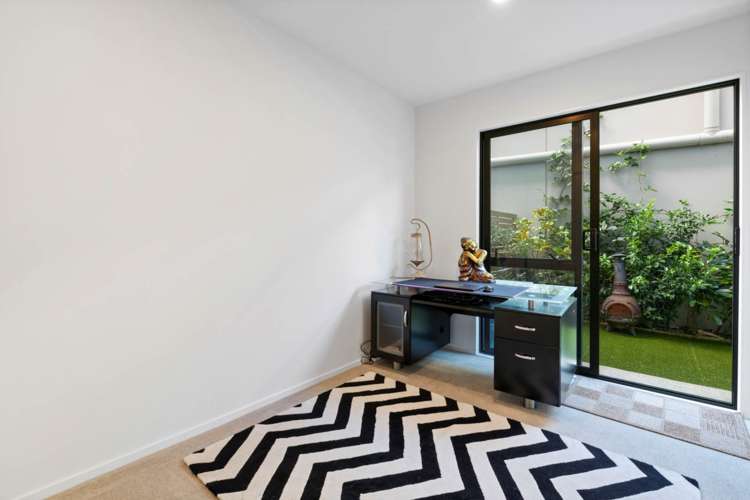 10 Mina Way Browns Bay_16