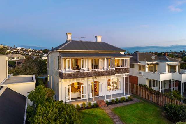 Landmark Estate - Exceptional Potential