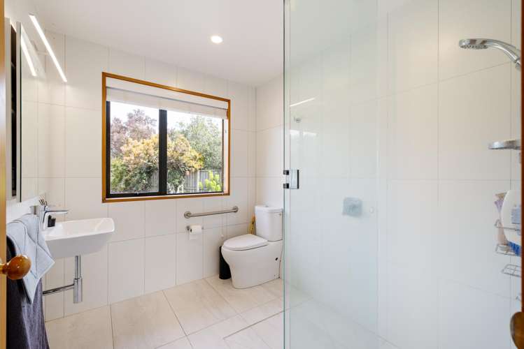 4 Cedar Place Amberley_10