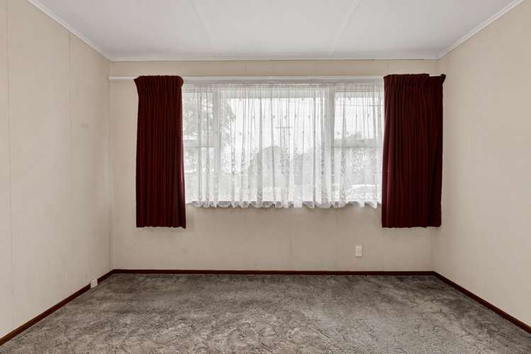 38 Cowling Road Hurdon_14