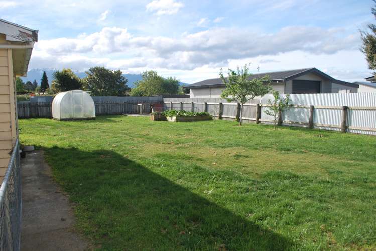 33 Moana Crescent Te Anau_19