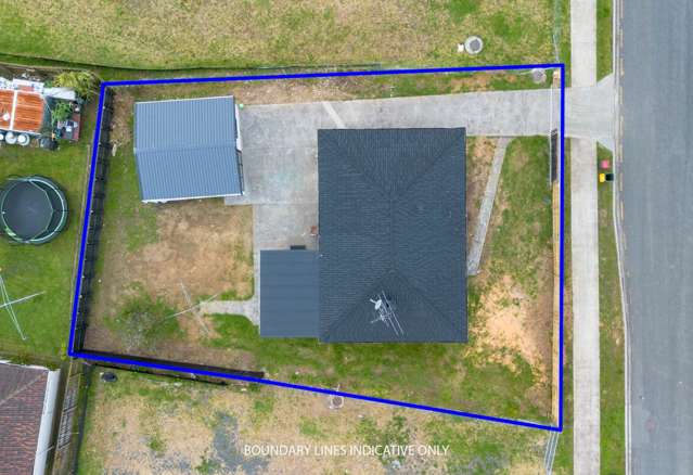 3 Bedroom, 1 Bathroom House + Sleepout