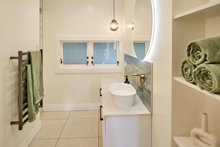 89 Paremata Road Paremata_22