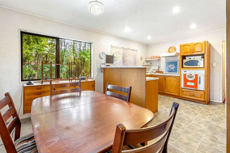2/3 Kaurilands Road Titirangi_8