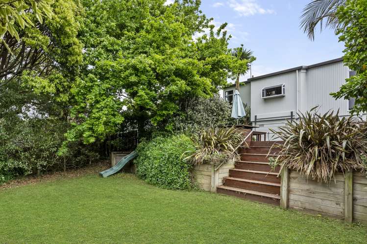 28 Hadfield Street Beach Haven_13