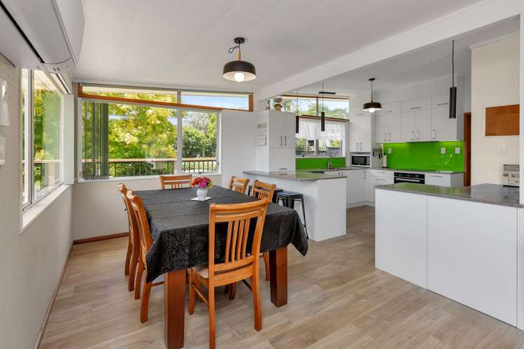 99 Fisher Terrace Te Kamo_4