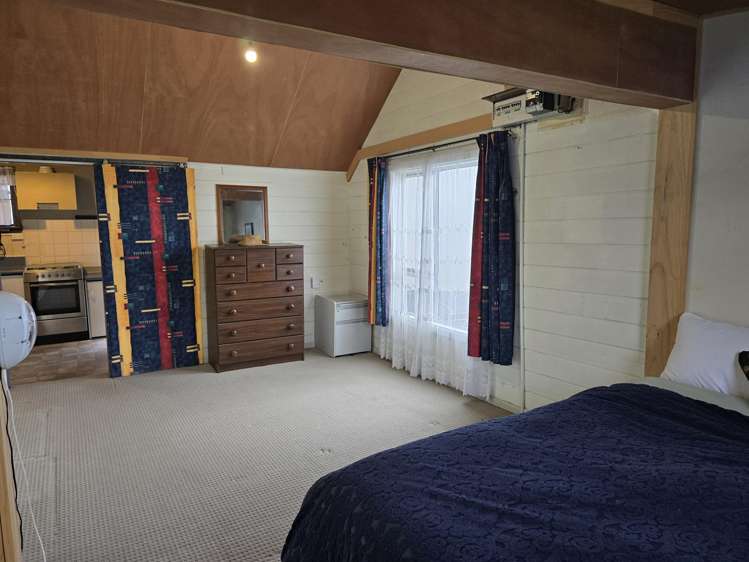 23/1226 River Road Wakanui_13