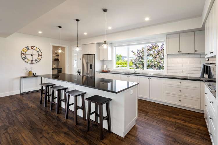 45 Alan Livingston Drive Cambridge_16