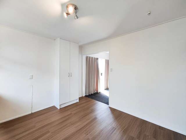 2/54 Nelson Street Howick_4