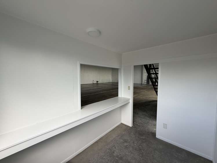 1/137 Cascades Road Pakuranga Heights_4