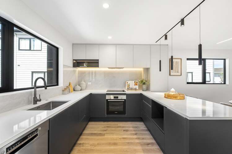 111 Sycamore Drive Sunnynook_1