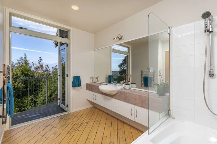 32 Te Araroa Drive Paremoremo_8