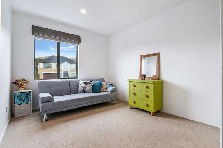 258 Alec Craig Way Gulf Harbour_23