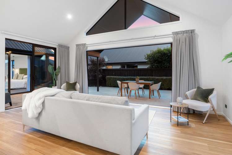 21 Dundee Road Mosgiel_13