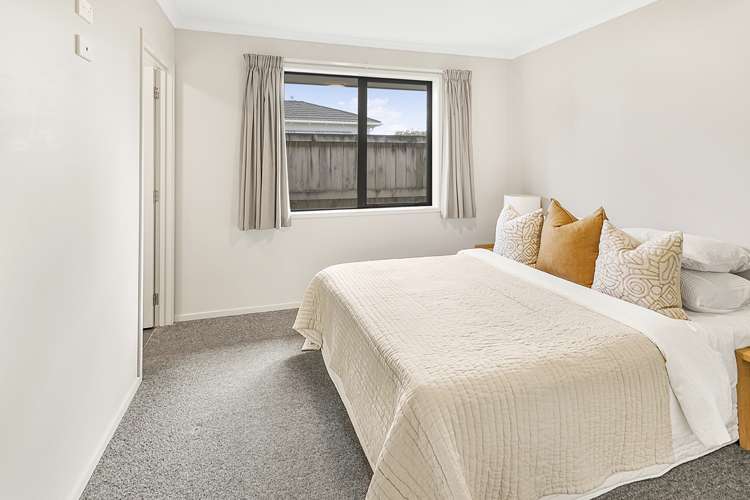 20 Bains Avenue Hamilton East_8