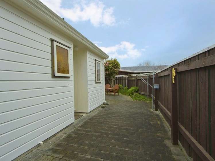 1/73 Queens Grove Lower Hutt_15