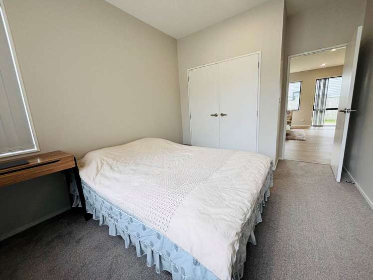 7 Saint Claire Road Silverdale_16