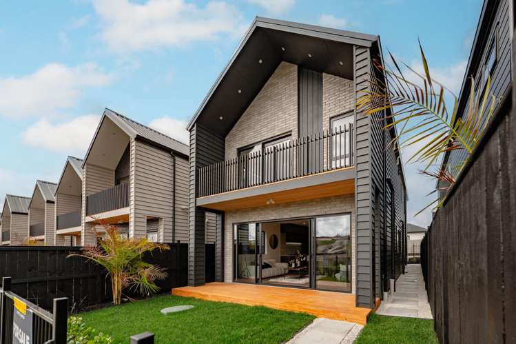 329 Te Taruna Drive Milldale_19