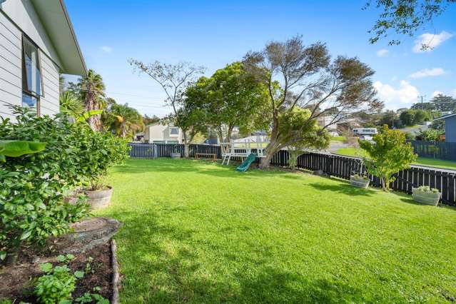 1/26 Waiora Road Stanmore Bay_3