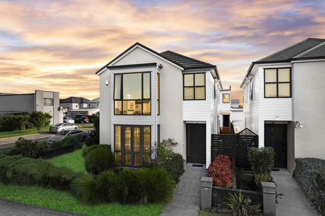 Modern Family Living in Prime Takanini Location