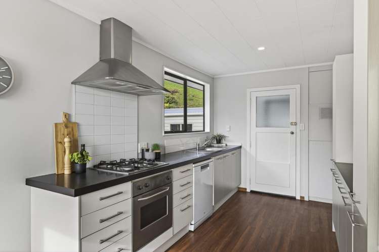 69 Oranga Street Westown_18