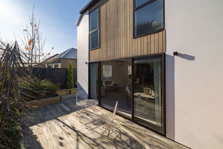 7/9 Edgeware Road Saint Albans_12