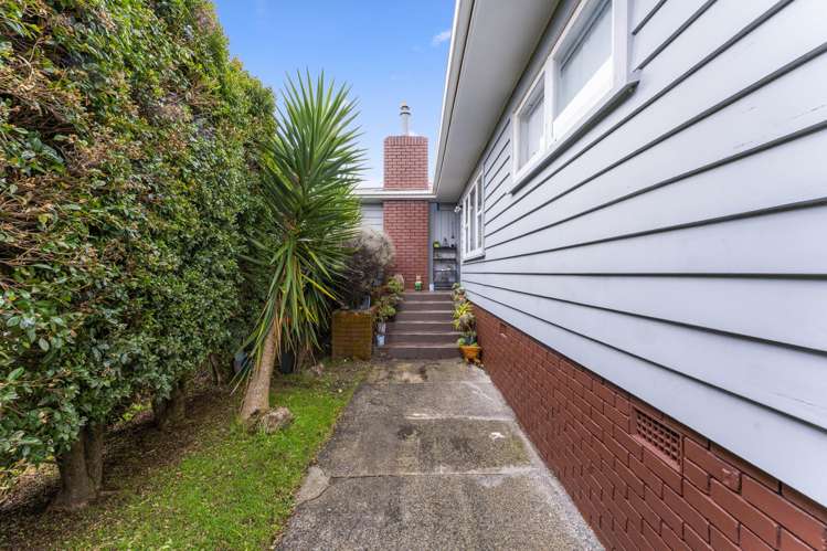 21 Tawa Crescent Manurewa_16