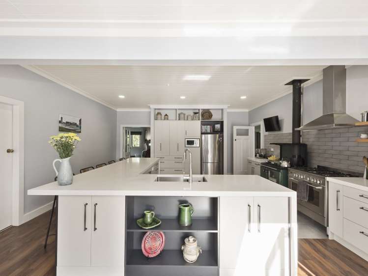 821 Waitetuna Valley Road Raglan_10