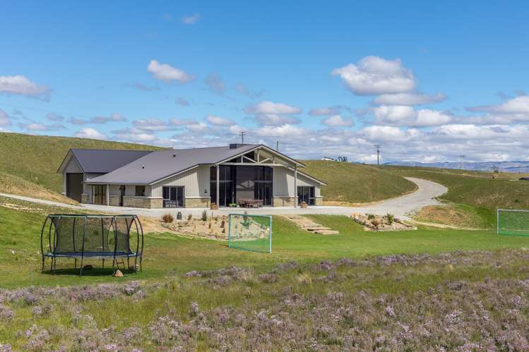 211 Mcarthur Road Alexandra_12