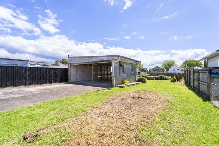 24 Te Ra Road Point Chevalier_3