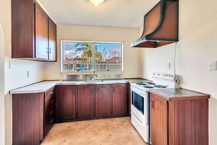 2/47 Clevedon Road Papakura_8