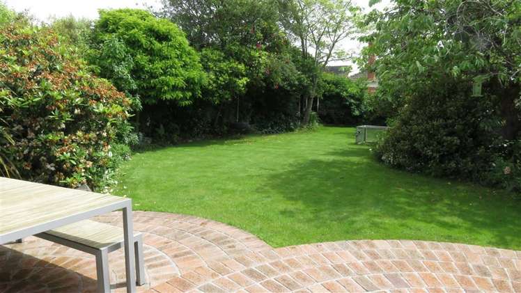 21 Maltby Avenue West End_17