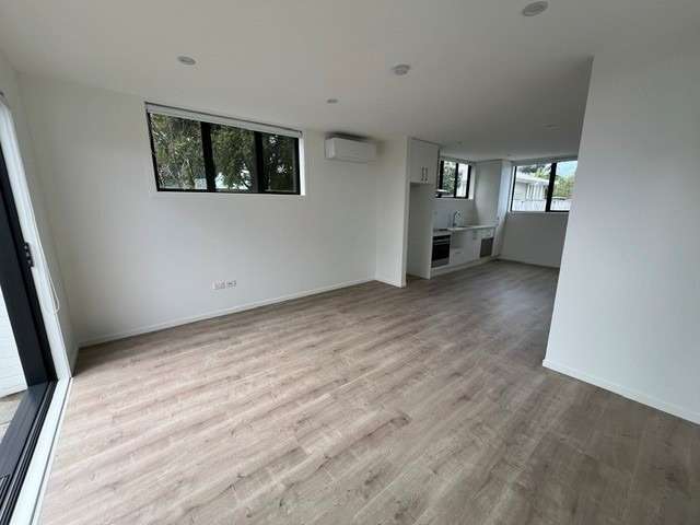5/12 Tawa Road Te Atatu Peninsula_1