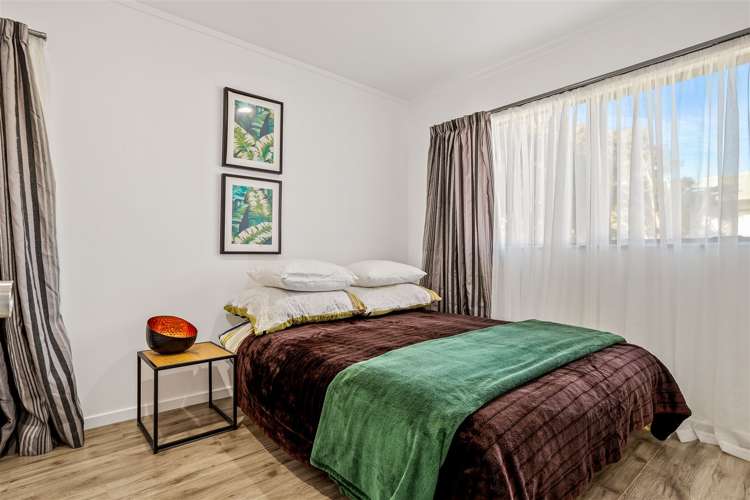 15 Butia Avenue Henderson_13