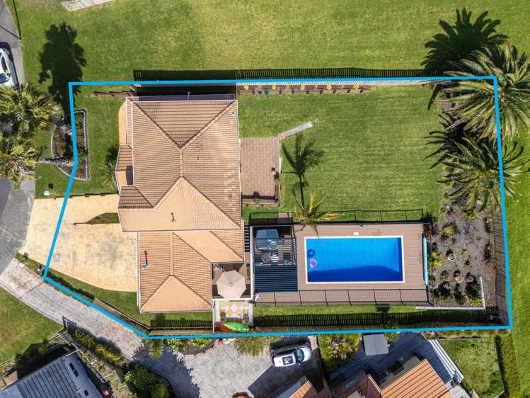 11 Azure Grove Unsworth Heights_20