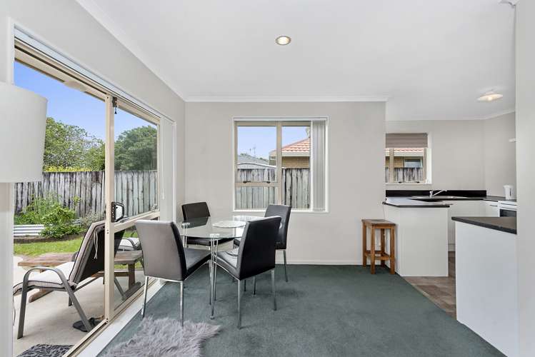 15 Farnborough Drive Nawton_5